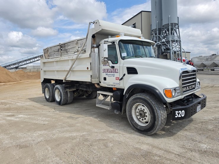 #25405-•-2003-mack-cv713-granite-truck-image-21