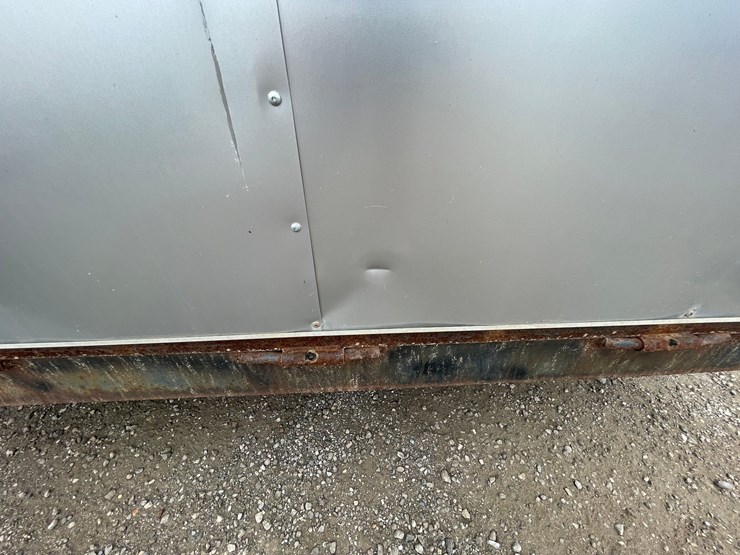 #2959-•-2017-rc-tandem-axle-enclosed-trailer-(no-title)-image-13