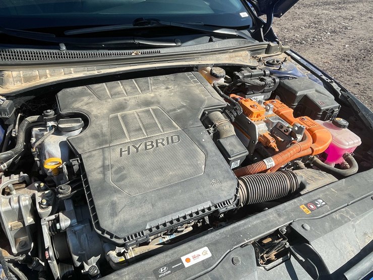 #1859-•-2023-hyundai-elantra-(has-nm-title)-image-55