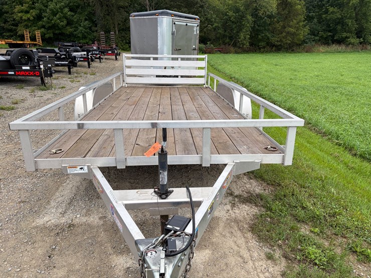 #718-•-2023-h&h-aluminum-utility-tandem-axle-trailer-(has-wi-title)(helenville,-wi)-image-5
