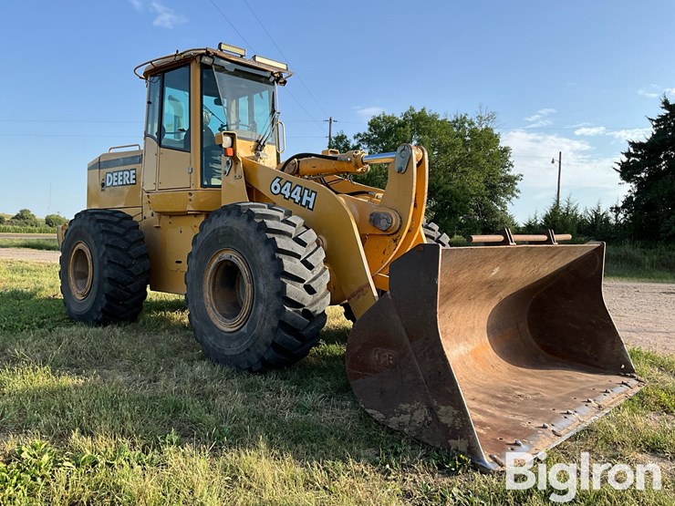 1999-deere-644h-image-3