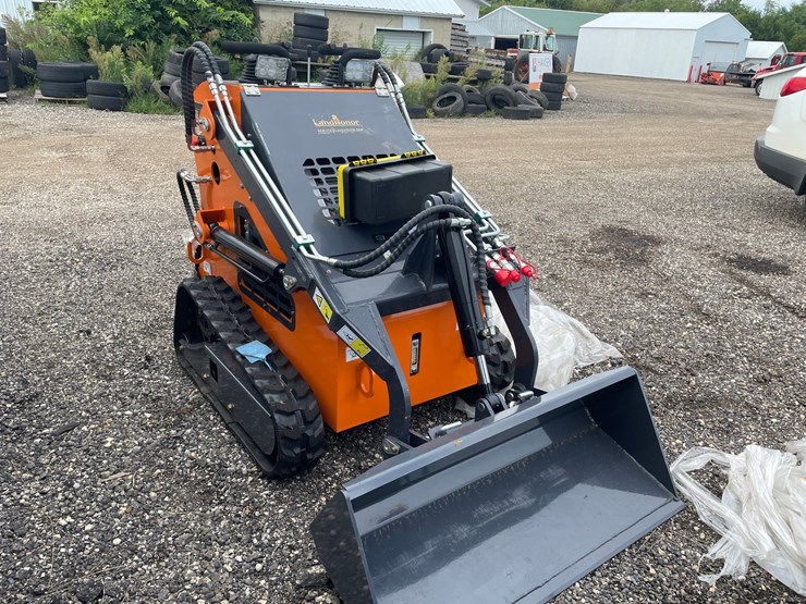 #2968-•-landhonor-mini-skid-steer-loader-image-3