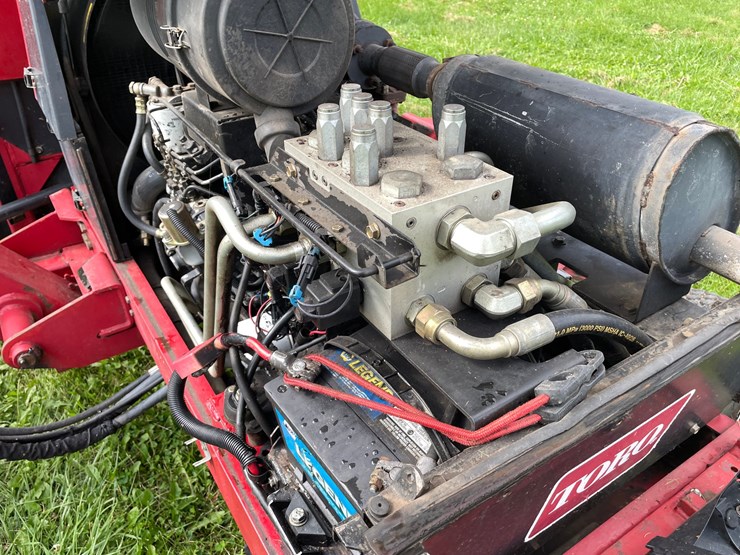 toro-groundsmaster-580d-image-22