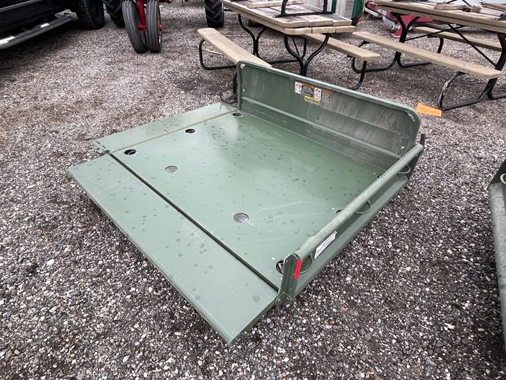 john-deere-gator-image-1