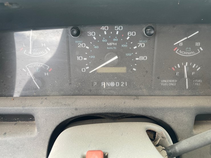 #1882-•-1992-ford-aerostar-xl-passenger-van-(has-nm-title)-(offsite-at-nmsu)-image-28