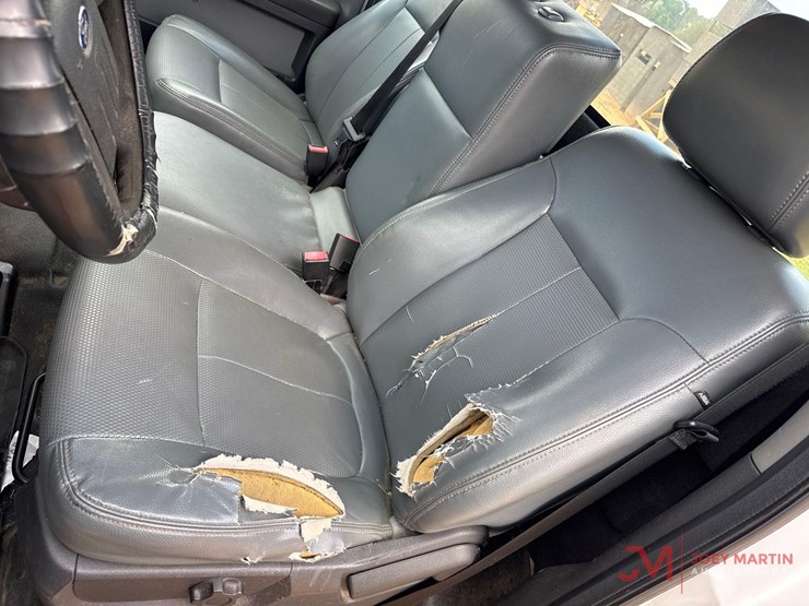 2016-ford-f550-xl-image-25