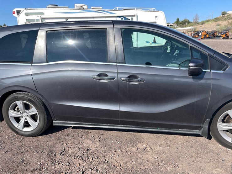 2018-honda-odyssey-image-4