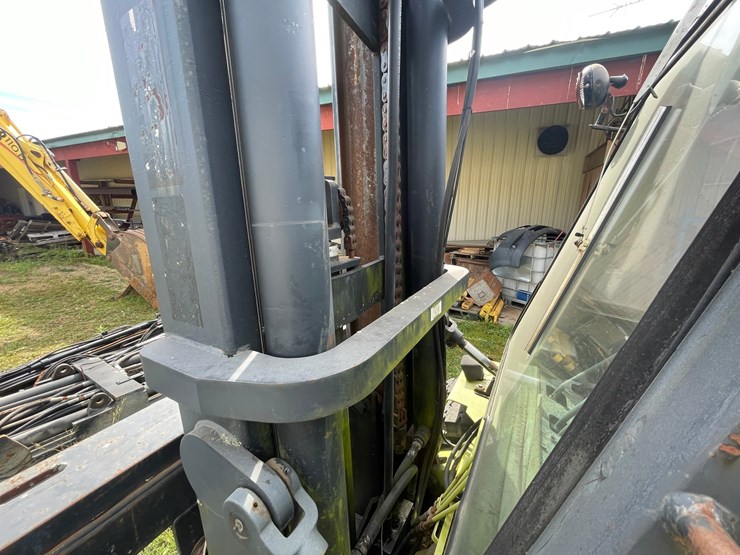 #135-•-clark-forklift-(shawano,-wi)-image-15
