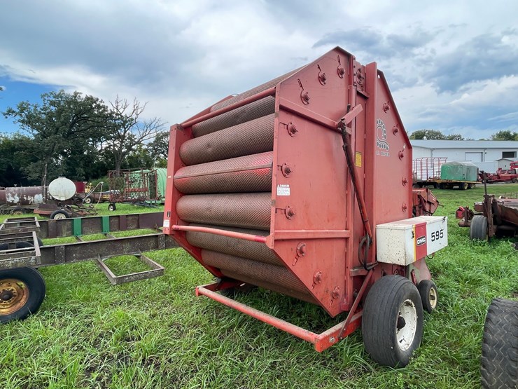 #2972-•-imc-595-roller-baler-image-4