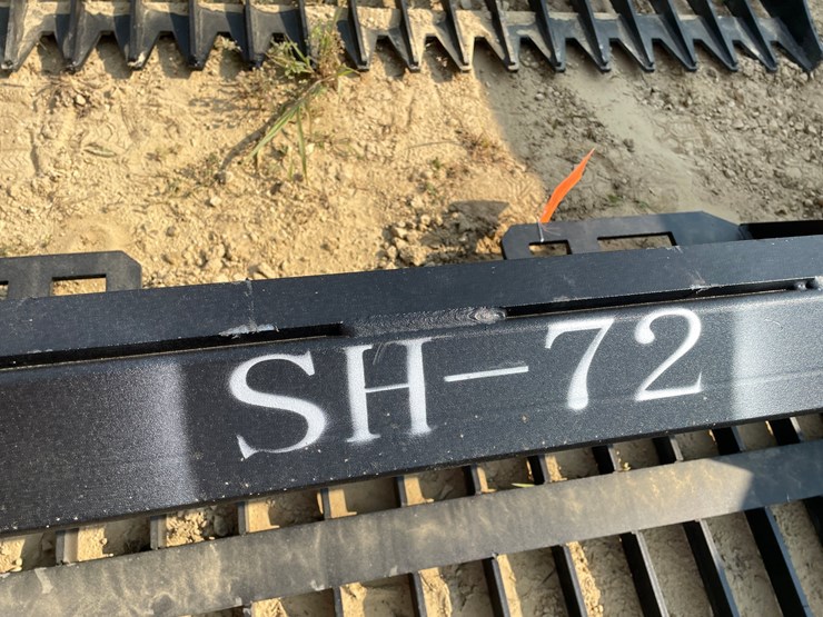 #2527-•-greatbear-skid-steer-rock-bucket-attachment-image-12