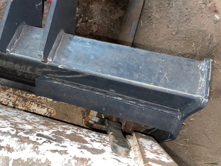 #6201-•-skid-steer-hydraulic-grapple-with-forks-image-15
