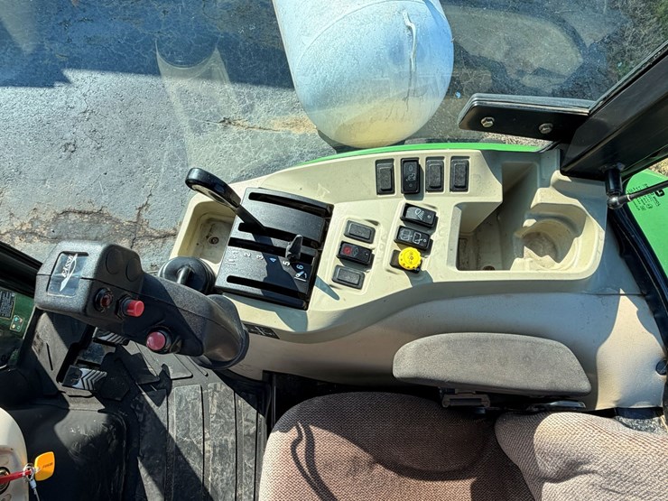 2008-john-deere-4720-image-12