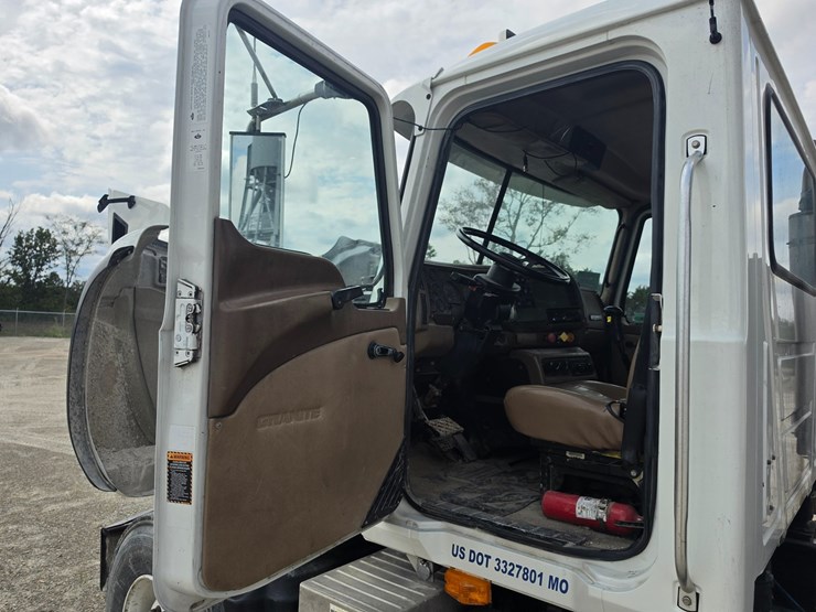 #25405-•-2003-mack-cv713-granite-truck-image-78