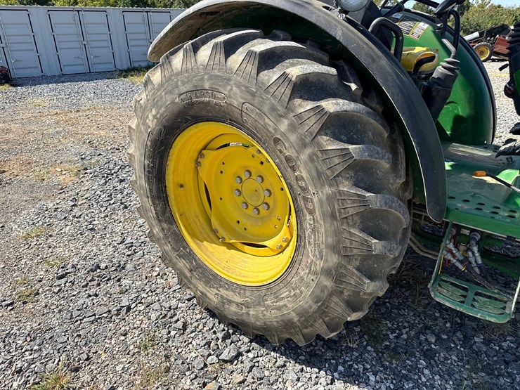 john-deere-5075m-image-11