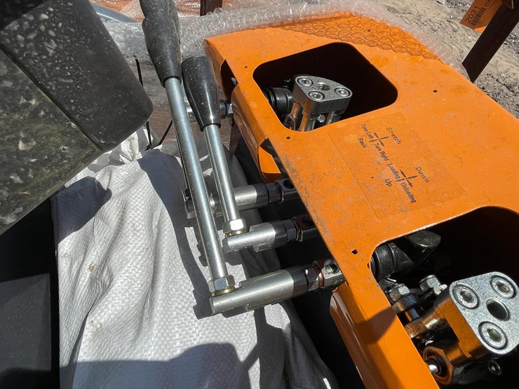 #2031-•-unused-2026-landhonor-mini-excavator-image-27