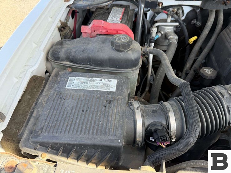 2008-chevrolet-silverado-3500-image-11
