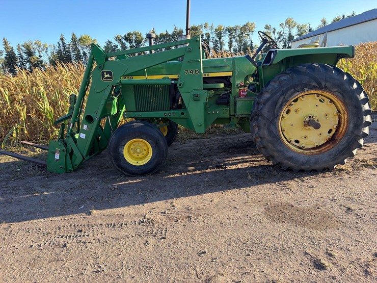 john-deere-4230-image-2