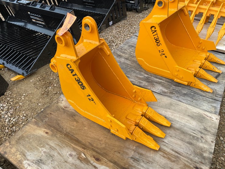 caterpillar-305-image-3