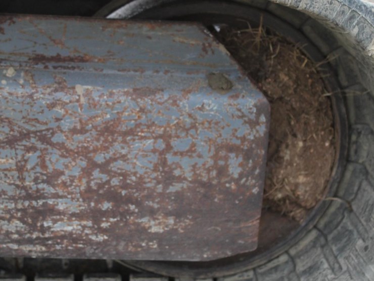 takeuchi-tb235-image-14