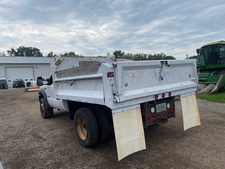 2005-ford-f550-xl-image-7
