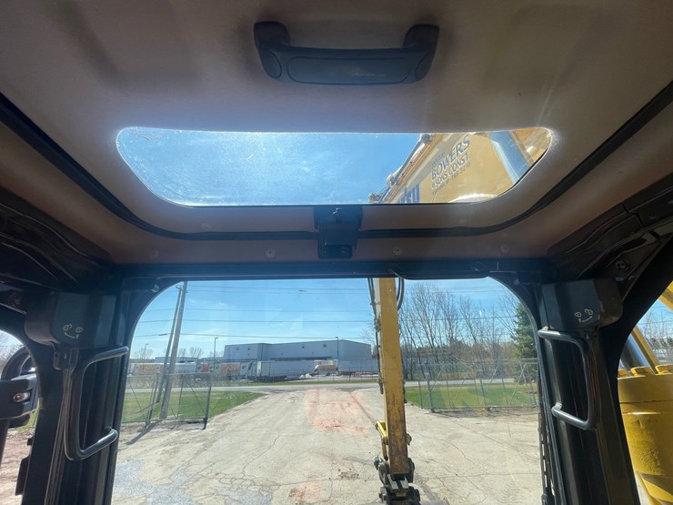 2019-komatsu-pc138us-image-61
