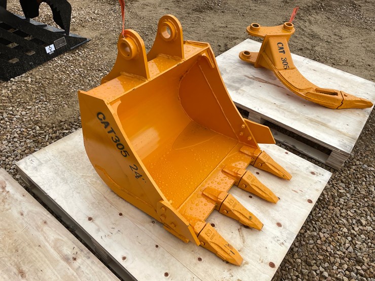 caterpillar-305-image-3