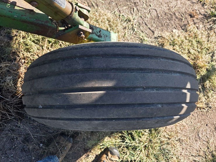 john-deere-714-image-5