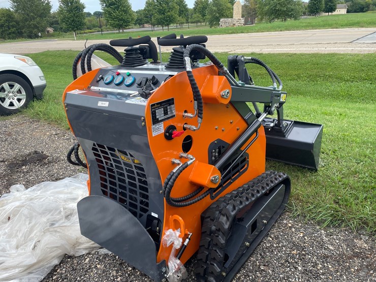#2969-•-landhonor-mini-skid-steer-loader-image-4