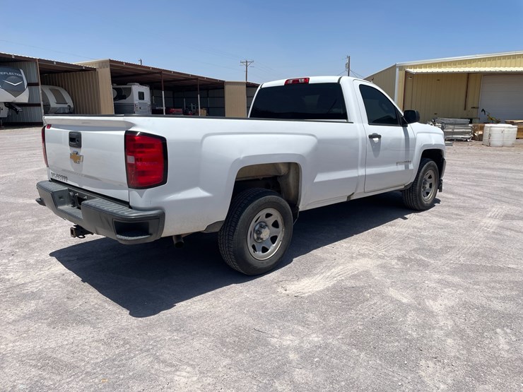 #1864-•-2018-chevy-work-truck-(has-nm-title)-image-5