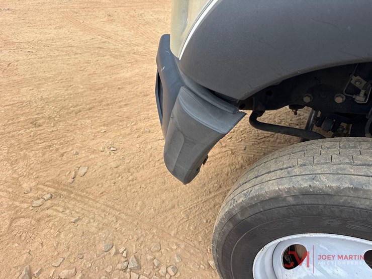 2016-ford-f550-xl-image-9