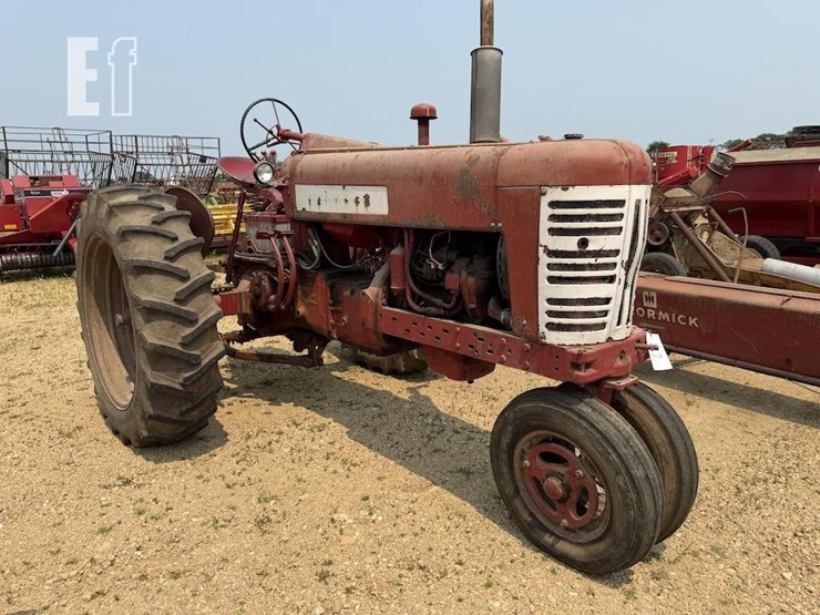 1958-farmall-450-image-1