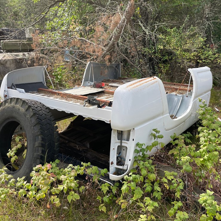#6232 • 8' Dodge Truck Bed