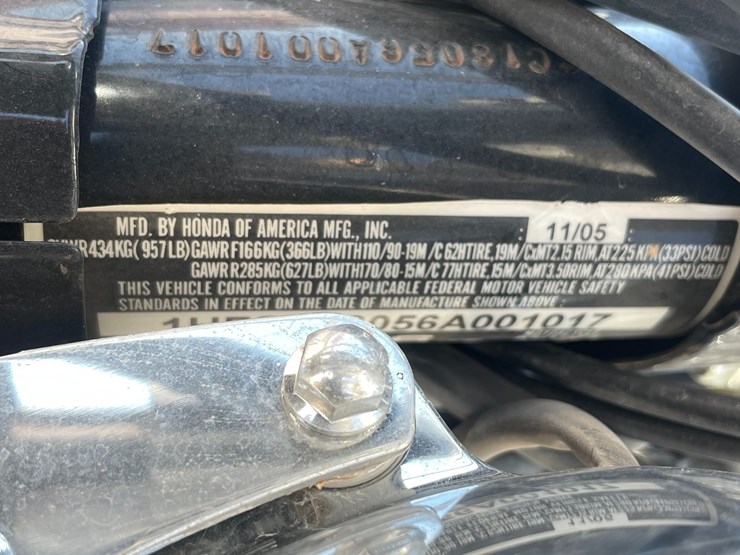 #1863-•-2006-honda-vt1100-(has-nm-title)-image-36