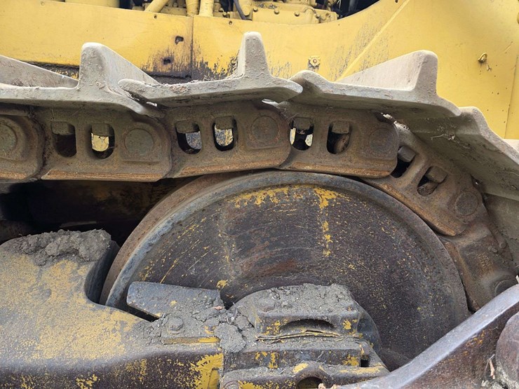 caterpillar-d8h-image-12