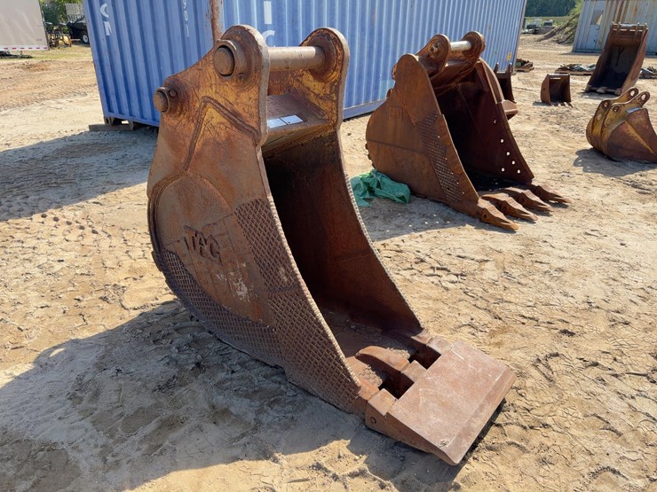 caterpillar-330-image-4