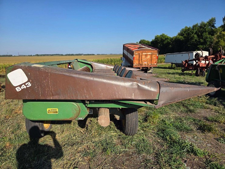 john-deere-643-image-11