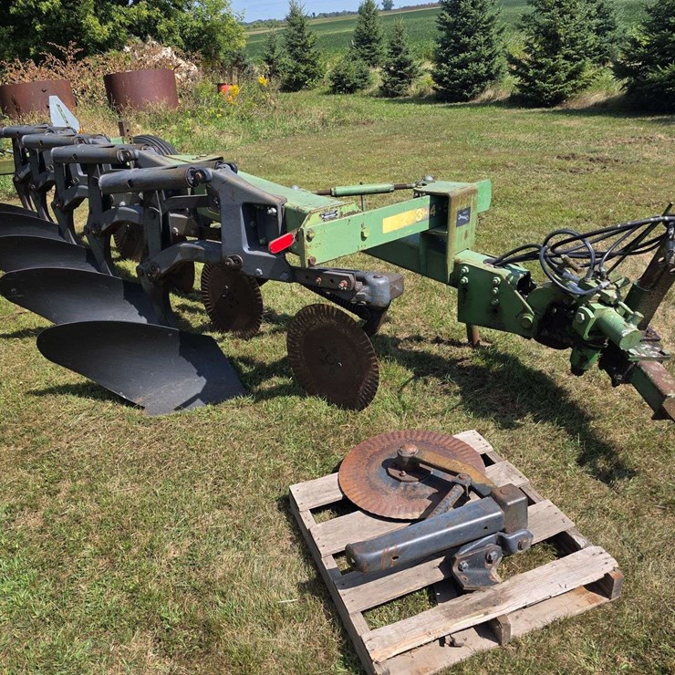JOHN DEERE 2700