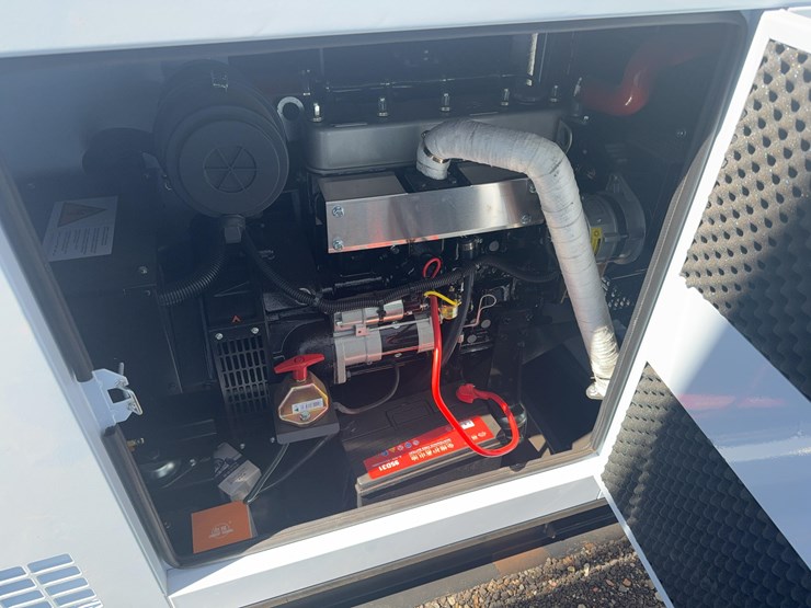 2026-cnmc-20gf-generator-image-9