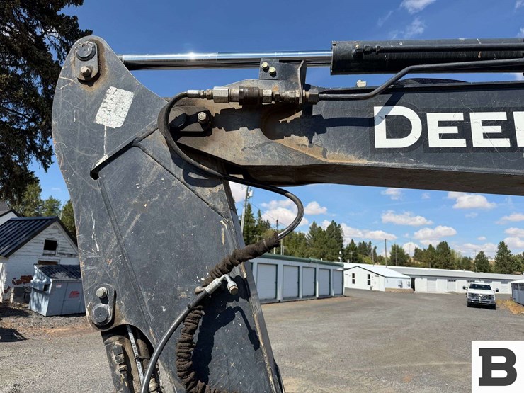 2016-deere-60g-image-17
