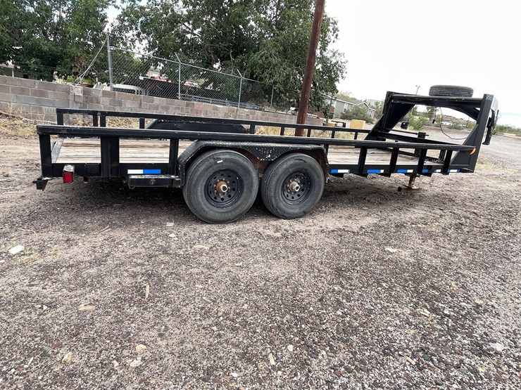 #1856-•-2005-big-tex-20'-trailer-(has-nm-title)-image-12