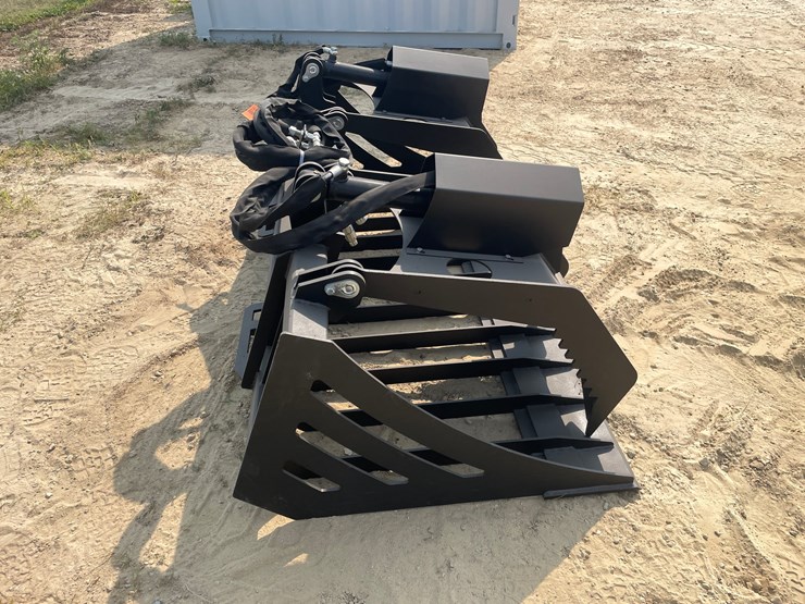 #2516-•-greatbear-skid-steer-hydraulic-rock-grapple-attachment-image-4