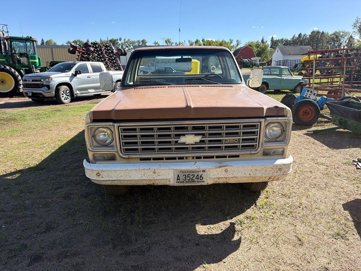 1975-chevrolet-350-custom-deluxe-20-pickup-image-8