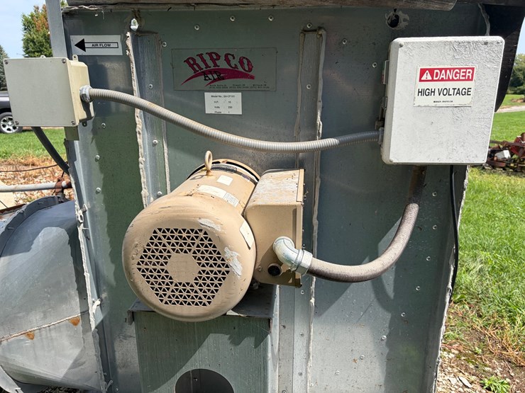 #604-•-21’-super-steel-grain-drying-bin-(oak-creek,-wi)-image-9