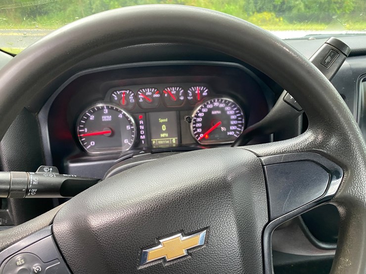 2015-chevrolet-2500-image-37