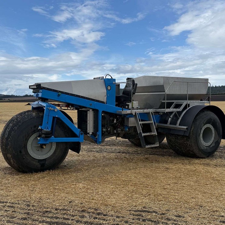 2020 Custom Spreader Buggy