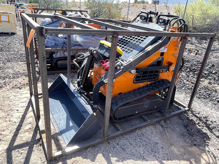 #2068-•-unused-2026-landhonor-mini-skid-steer-loader-image-1