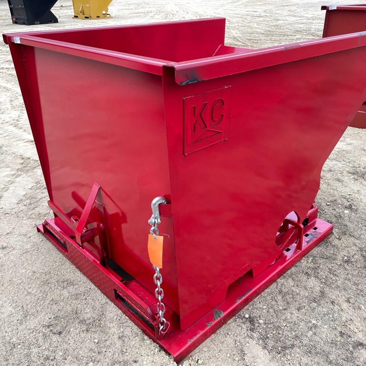 #2546 • New KC Self Dumping Hopper With Fork Pockets
