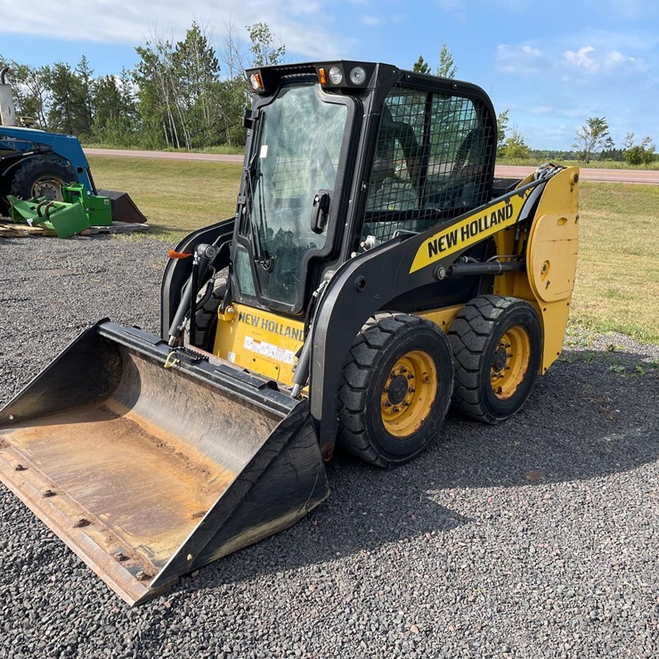 2021 NEW HOLLAND L316