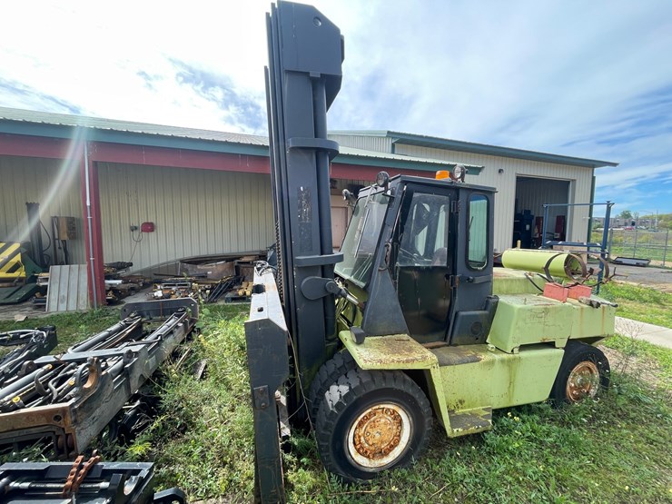 #135-•-clark-forklift-(shawano,-wi)-image-7