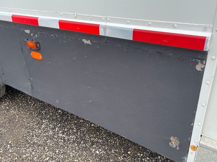 #2840-•-1987-roadmaster-5th-wheel-enclosed-trailer-(has-wi-title)-image-22